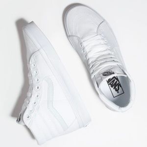 White Sk8 Hightop Vans / BRAND NEW